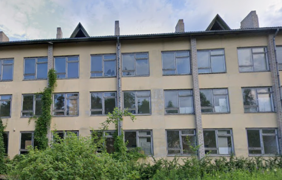 Elektroniskajā izsolē pārdod nekustamo īpa&scaron;umu Artilērijas ielā 18, Jēkabpilī